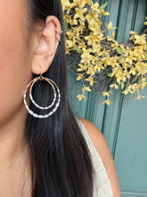 Load image into Gallery viewer, Everly Round Dangles
