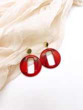 Load image into Gallery viewer, The Avery Earrings
