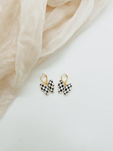 Load image into Gallery viewer, Checkered Butterfly Huggies
