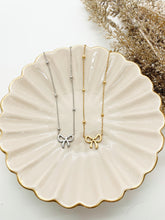 Load image into Gallery viewer, Mini Bow Necklace
