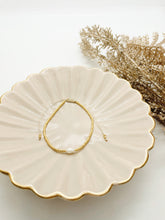 Load image into Gallery viewer, Dainty Pearl Bracelet
