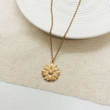 Load image into Gallery viewer, Golden Sunflower Necklace
